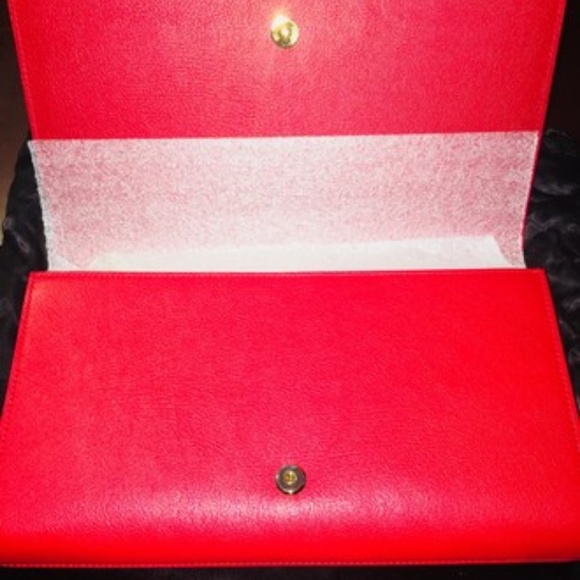 ***SOLD*** YSL Yves Saint Laurent Leather Clutch - Picture 6 of 8